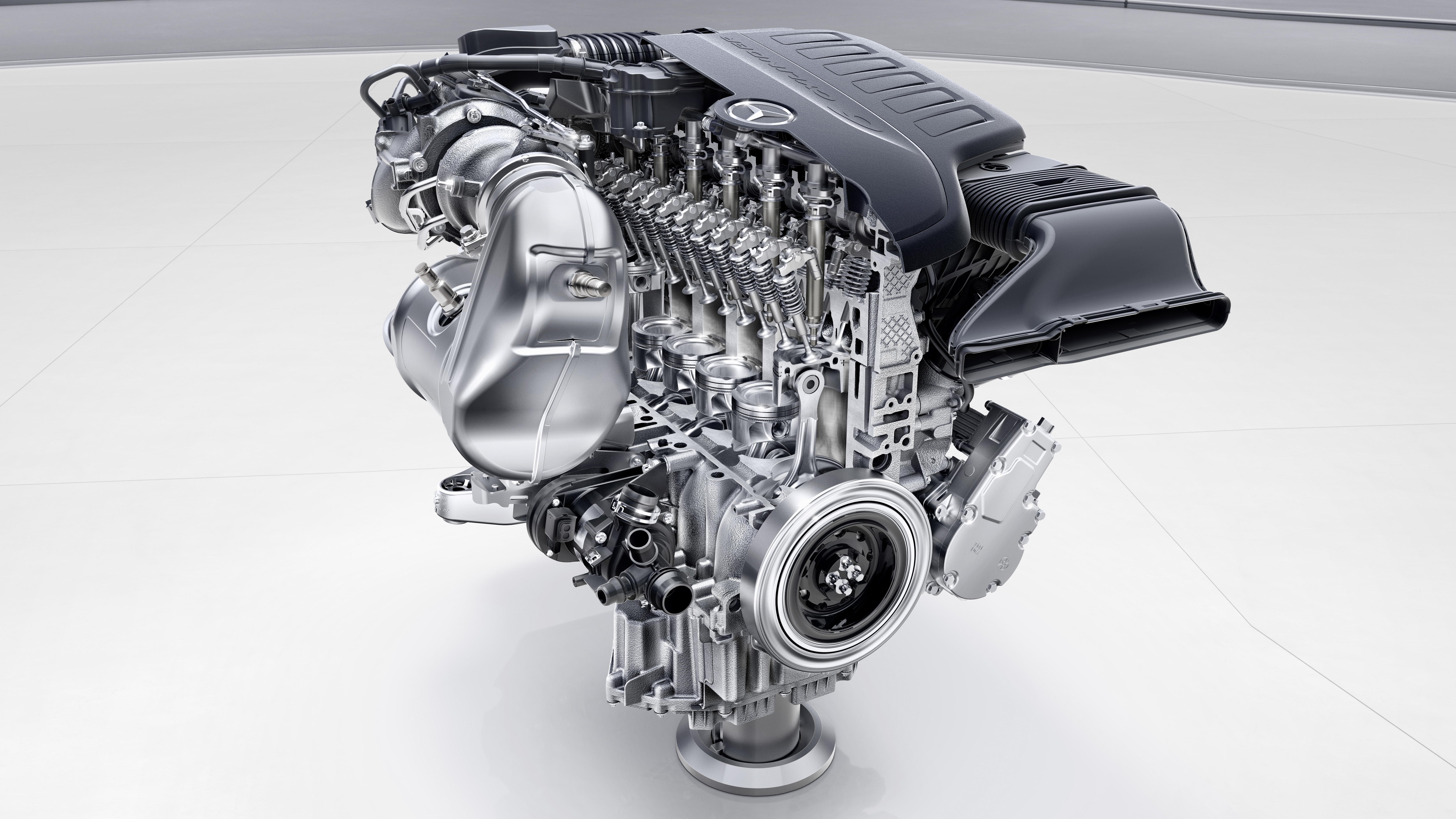 Mercedes-Benz M256 six-cylinder engine cross section